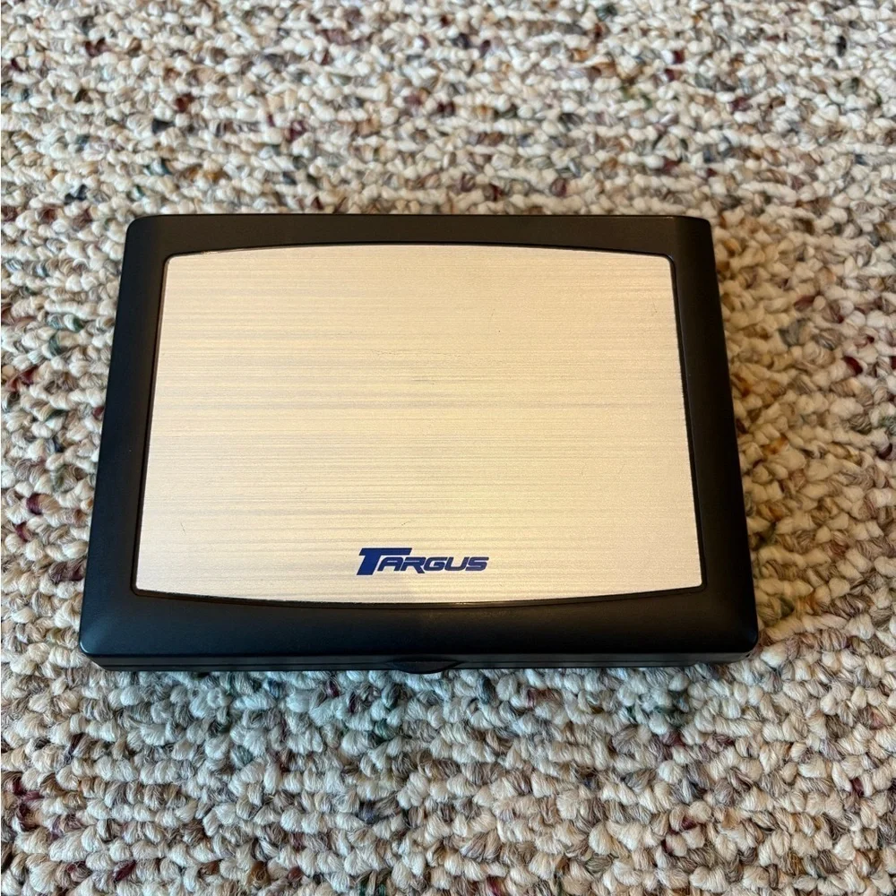 Targus Model PA870 Portable Folding Keyboard. Y2K
